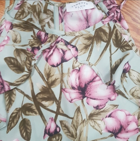 Janette Plus USA Blouse 2XL - Picture 5 of 5